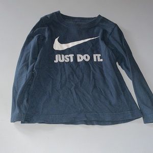 Nike long sleeve shirt, size 4T, blue and white